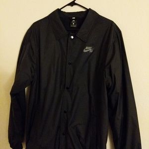 Nike SB Shield Coach Jacket. NEW!